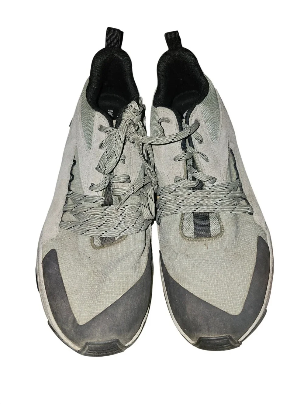💰The North Face Sage Green and Black Trail Sneakers